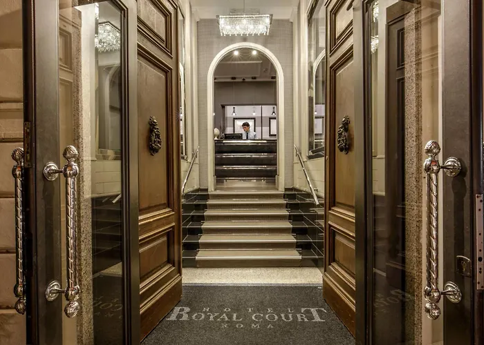 Royal Court 4* Rom
