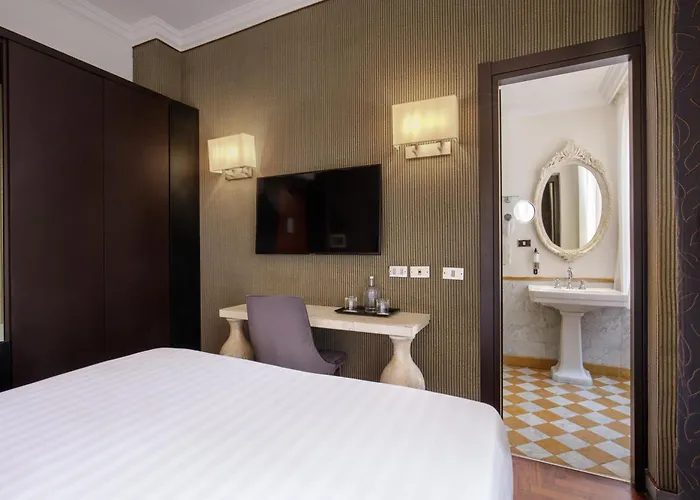 Hotel Royal Court