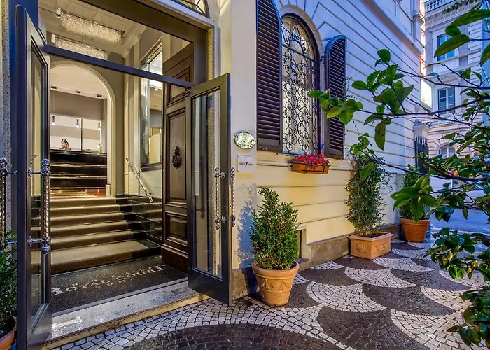 Hotel Royal Court 4*